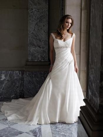 Bridal Gown Shopping Dos and Don’ts - Elegant Wedding