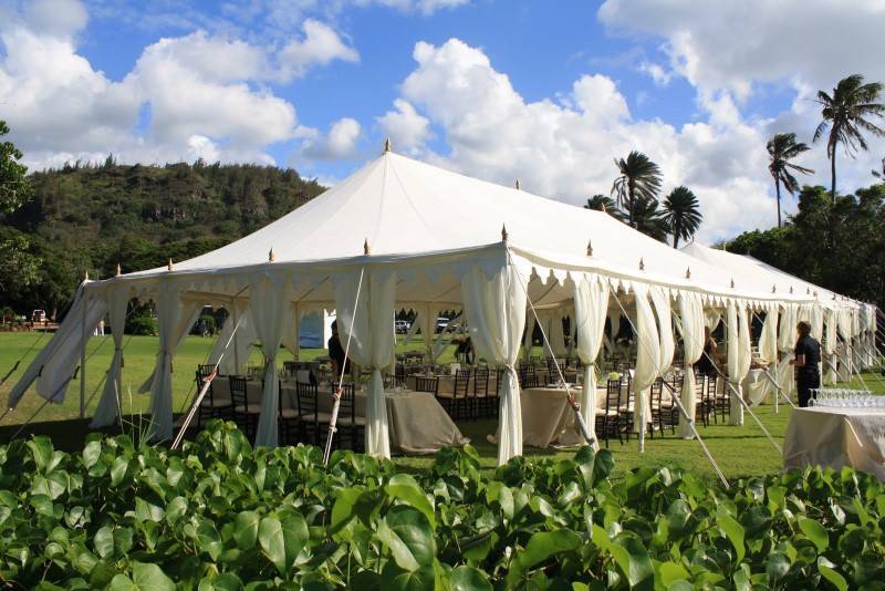 Tips for Pulling Off an Elegant Tent Wedding